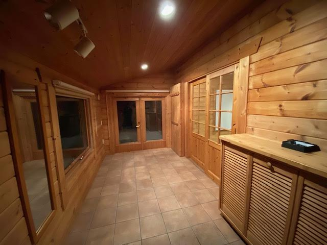 網走市呼人341番67戸建の玄関