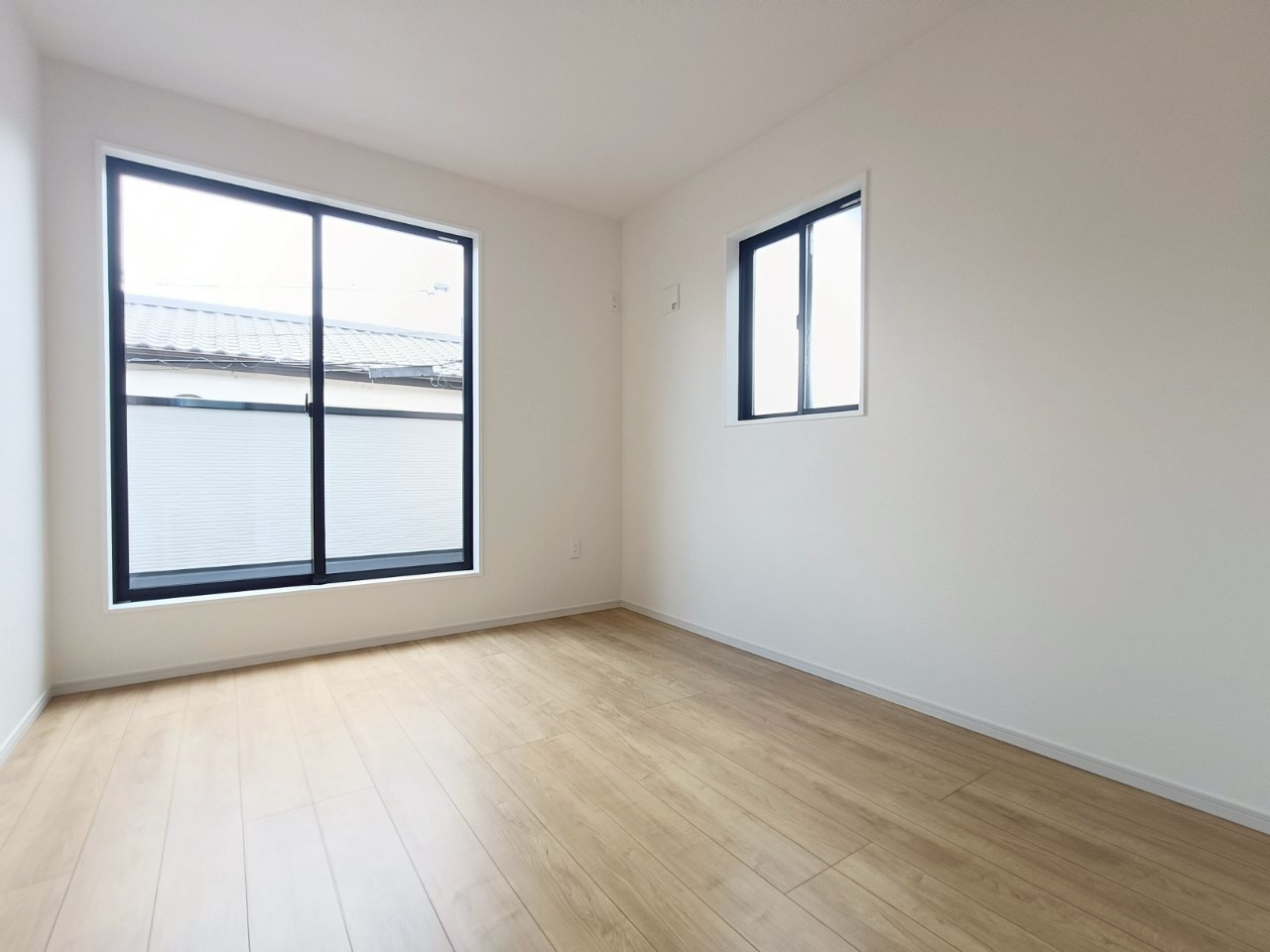 八潮市　緑町3丁目　新築戸建　全2棟の洋室|個人の部屋や寝室として使える洋室です