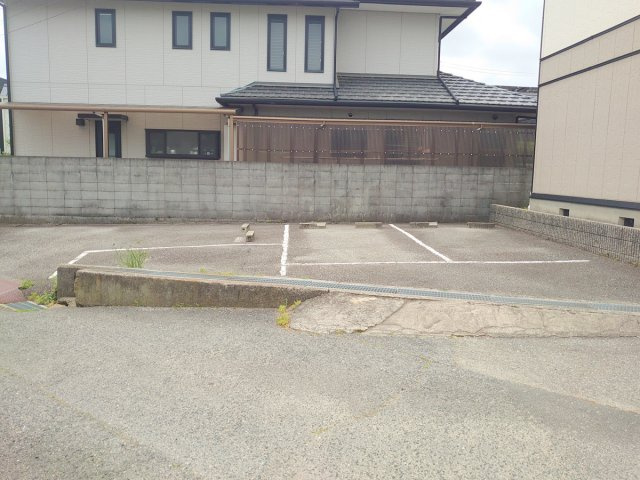 【駐車場】 | カルム上ケ原