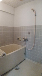 サンパールビルの浴室