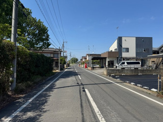 【前面道路含む現地写真】
