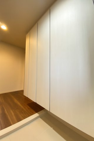 【玄関】 | トラスト大津ネクサージュ