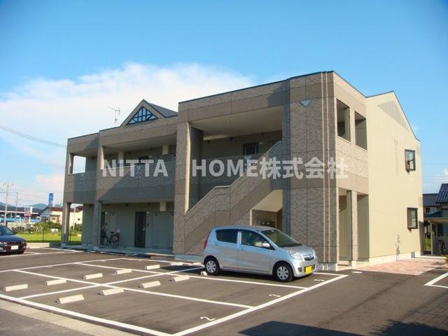 クレストのエントランス|清潔感のあるエントランスです(^O^)