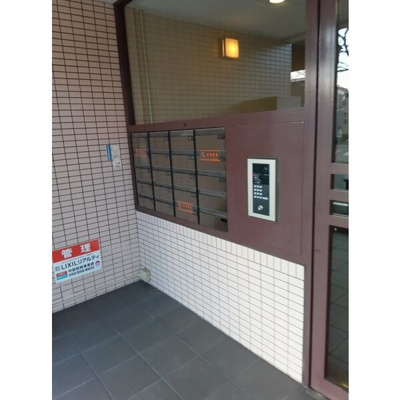 【エントランス】 | メナージュ・マルヤマ