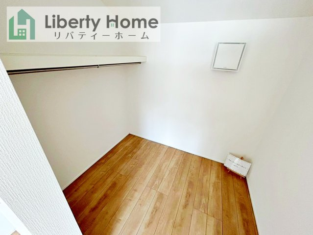 守谷市けやき台2丁目24-1期　新築戸建　1号棟の収納