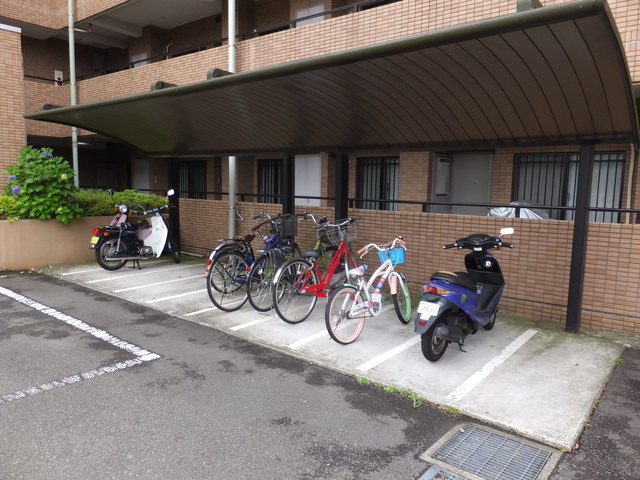 ★屋根付き駐輪場★