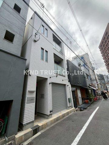 梅田淀屋橋MNTの外観|おしゃれな外観です