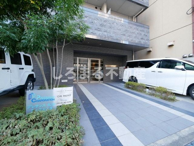 プレサンス北浜ラ・フェスタのエントランス