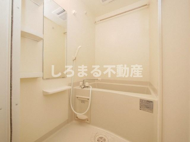 プレサンス北浜ラ・フェスタの浴室