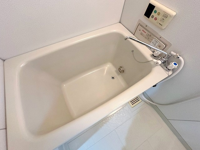 シャトー中尾の浴室