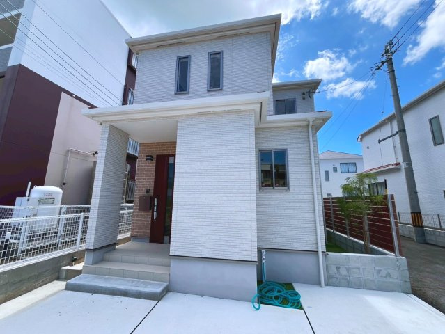 ハートフルタウン石川白浜　A号棟の外観