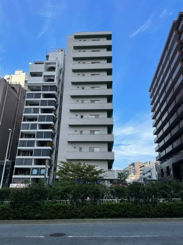 アルテール新宿の外観