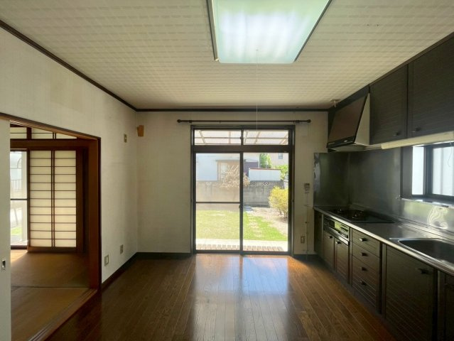 【居間・リビング】 | 前橋市上新田町　中古住宅