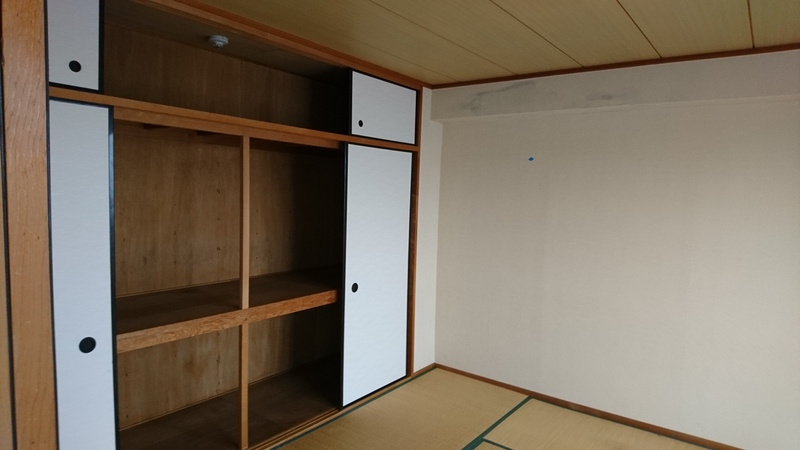 シャトー第一土山の収納