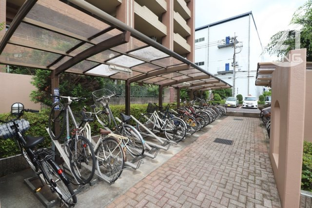 【駐輪場】 | レクセルマンション福生第二 | 駐輪場