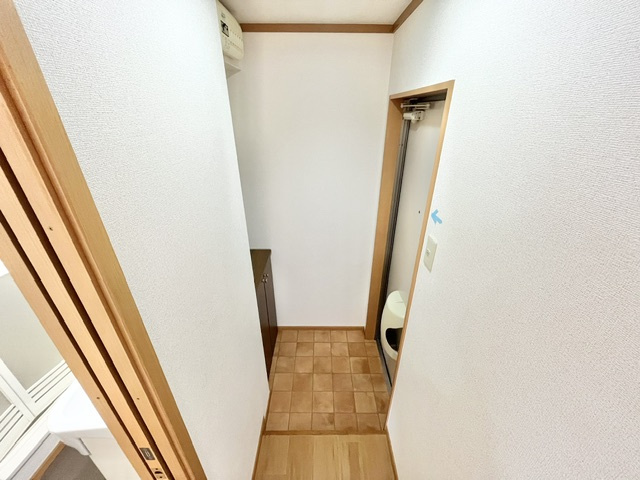 プレトゥールの玄関