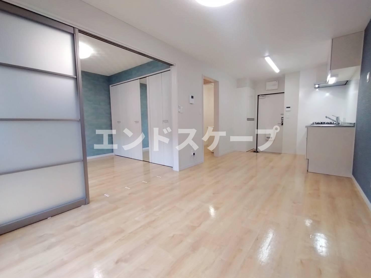ロビンソンハイツ井野の居間・リビング|高崎、前橋のお部屋探しはエンドスケープまで！お客様の理想お聞かせ下さい♪