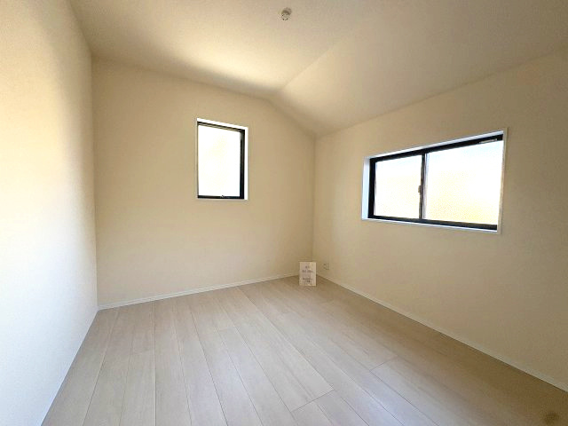 【子供部屋】 | 福岡市東区若宮4丁目第3　1号棟（全5棟）【仲介手数料無料・0円】 | 現地写真。