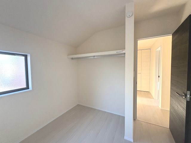 【収納】 | 福岡市東区若宮4丁目第3　1号棟（全5棟）【仲介手数料無料・0円】 | 現地写真。