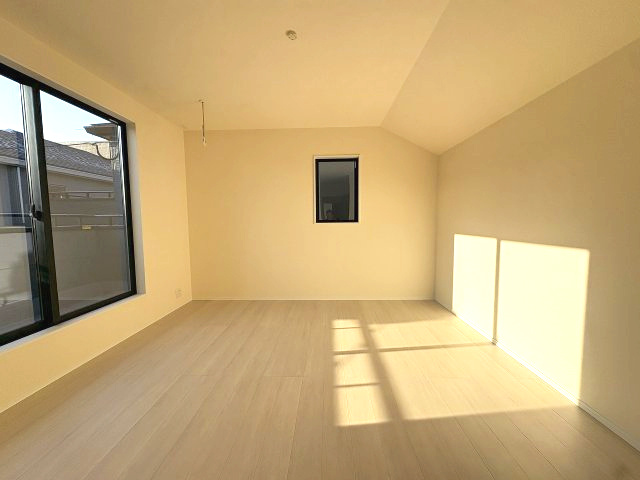 【寝室】 | 福岡市東区若宮4丁目第3　4号棟（全5棟）【仲介手数料無料・0円】 | 施工例。施工例は完成時と異なる場合があります。