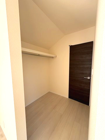 【収納】 | 福岡市東区若宮4丁目第3　4号棟（全5棟）【仲介手数料無料・0円】 | 施工例。施工例は完成時と異なる場合があります。