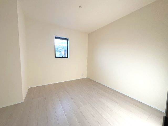 【子供部屋】 | 福岡市東区若宮4丁目第3　4号棟（全5棟）【仲介手数料無料・0円】 | 施工例。施工例は完成時と異なる場合があります。