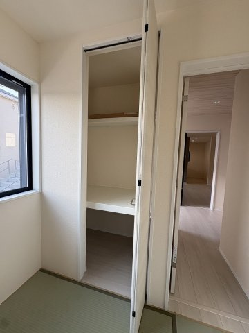 【収納】 | 福岡市東区若宮4丁目第3　4号棟（全5棟）【仲介手数料無料・0円】 | 施工例。施工例は完成時と異なる場合があります。