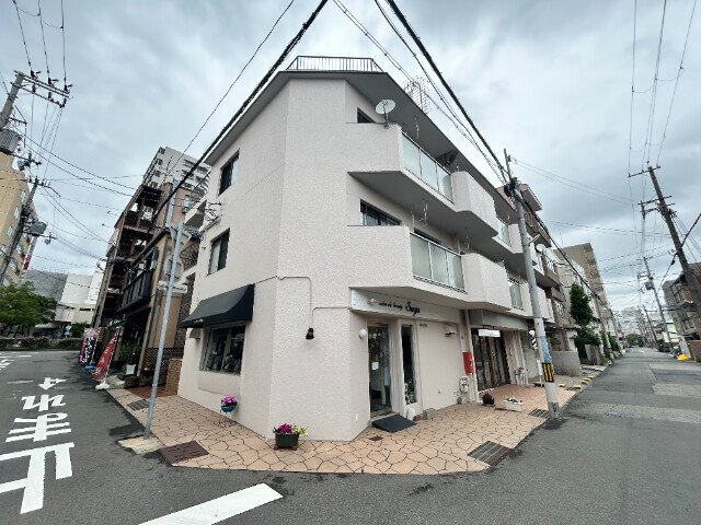 サニーライフ住吉の外観