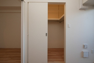 【収納】 | セレニテ難波リアン | ちょっとした収納スペースも充実しています
