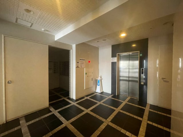 リヴシティ栄　名古屋市賃貸　仲介手数料無料のロビー