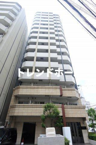 レジュールアッシュ難波LUXEの外観|選べる家電プランあり！！