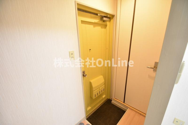【玄関】 | リトル菱屋西