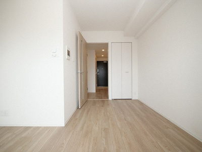 【洋室】 | エスリード難波ザ・プレミア | 明るい洋室です