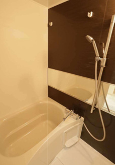 【浴室】 | 富山市千原崎1丁目2棟売アパート