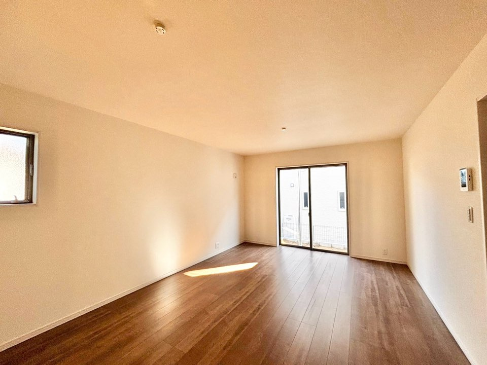 リーブルガーデン高浜市青木町第5　全9棟　新築戸建の居間・リビング