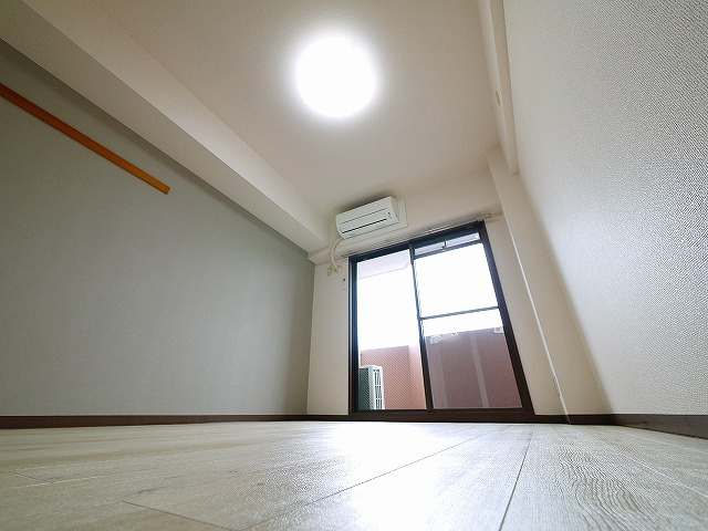 シティパレス富雄北の内装|内装は落ち着いています