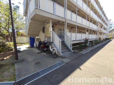 【エントランス】 | ビレッジハウス鎌倉7号棟 | 建物の内部です