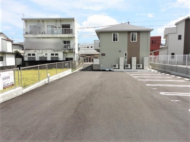 かもべハイムの駐車場|駐車場