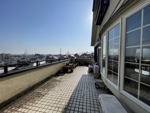 雲雀丘3丁目　戸建の庭|テラス