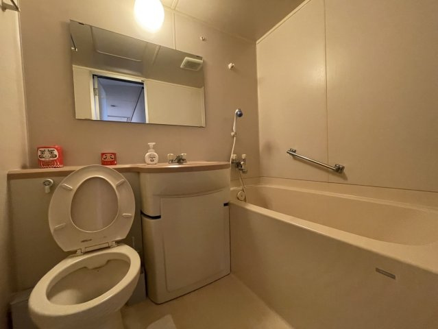 雲雀丘3丁目　戸建の浴室|ゲストルーム用3Fの風呂トイレ