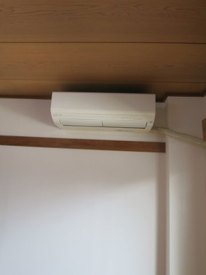 【その他】 | コーポ鈴木 | エアコンです。