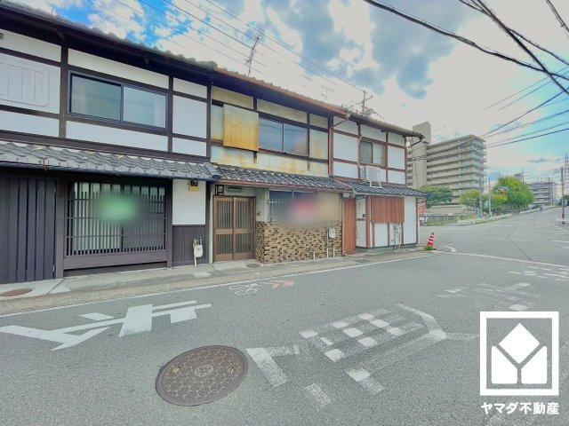 伏見区成町の外観