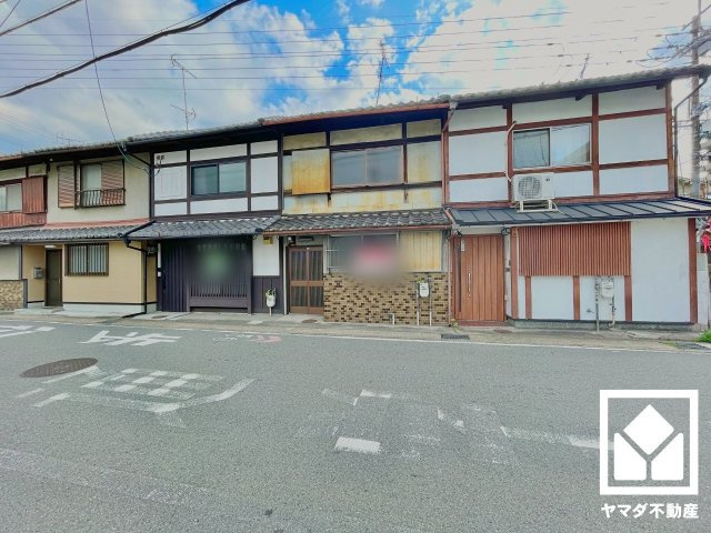 伏見区成町の外観