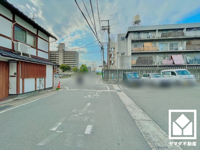 伏見区成町の前面道路含む現地写真