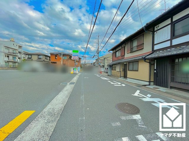 伏見区成町の前面道路含む現地写真