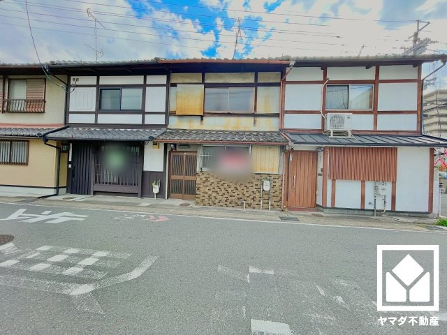 伏見区成町の外観