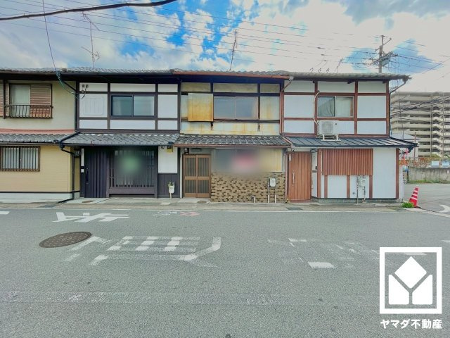 伏見区成町の外観