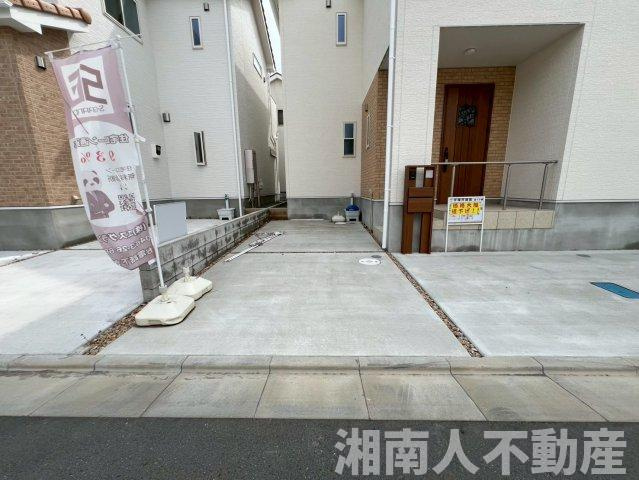 平塚市徳延22-P1　7号棟　全11棟　の駐車場