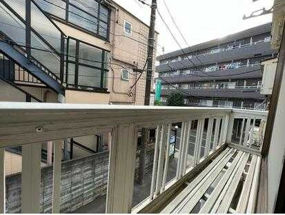 メゾン美保のバルコニー