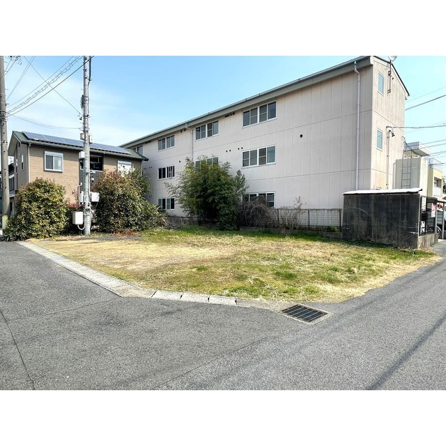 瑞穂市稲里の駐車場の駐車場